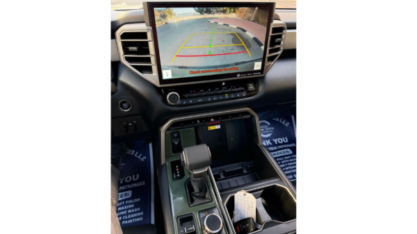 2023 TOYOTA TUNDRA LIMITED V6/3.5L TURBO PANORAMA – Image 17
