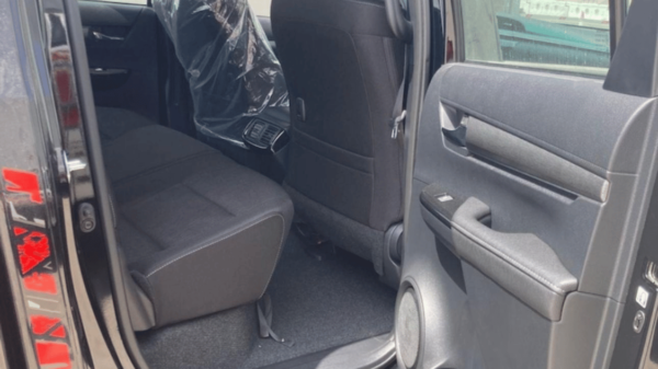 Toyota Hilux Adventure / 2025. 4WD (Double Cabines) – Image 6