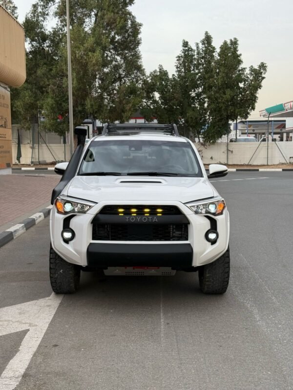 TOYOTA 4 RUNNER SR5 SPORT PREMIUM 2022 – Image 3