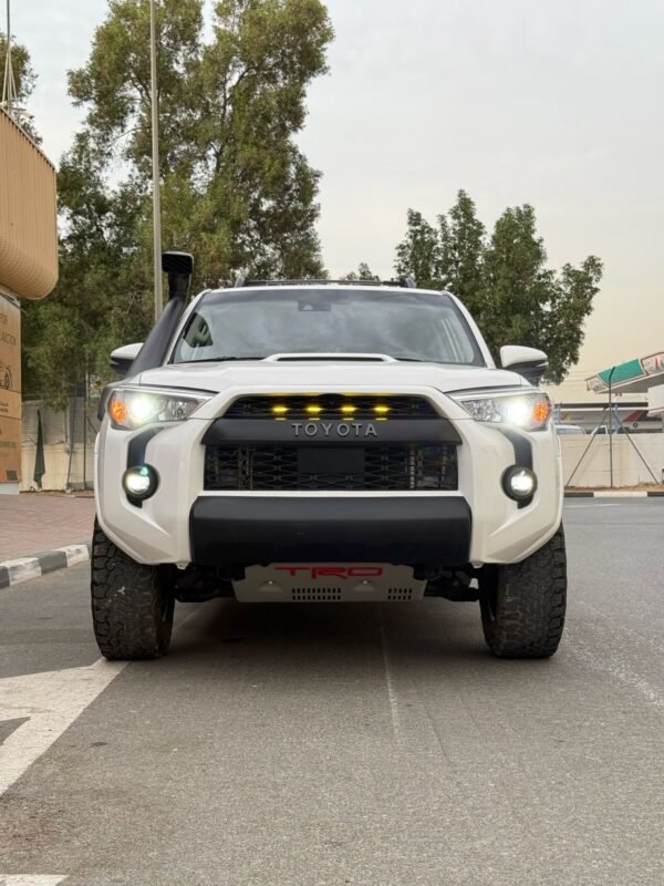 TOYOTA 4 RUNNER SR5 SPORT PREMIUM 2022 – Image 4