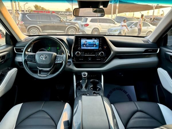 Toyota Highlander Hybrid TRD