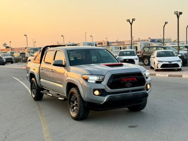 Toyota Tacoma Pick-Up 