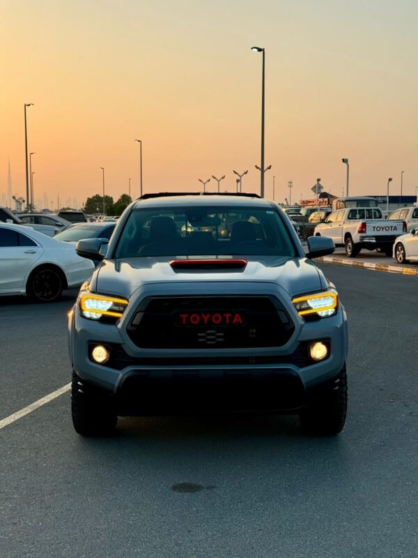 Toyota Tacoma Pick-Up Off Road 3.5L V6 2020 – Image 2